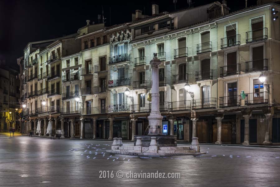 Plaza del Torico by night, Teruel, Aragon, Spain